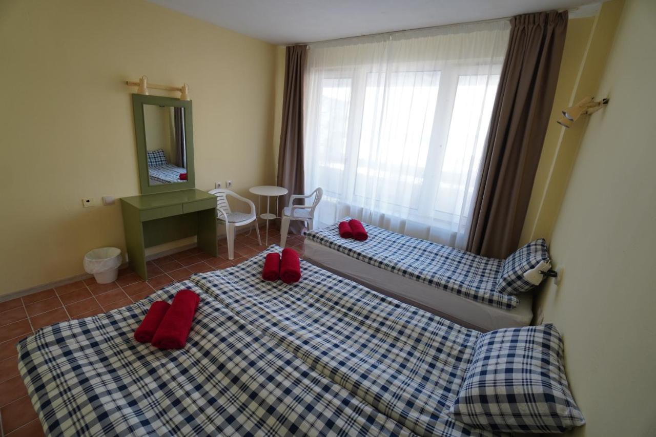Hotel Amadina Garden Lozenets Camera foto