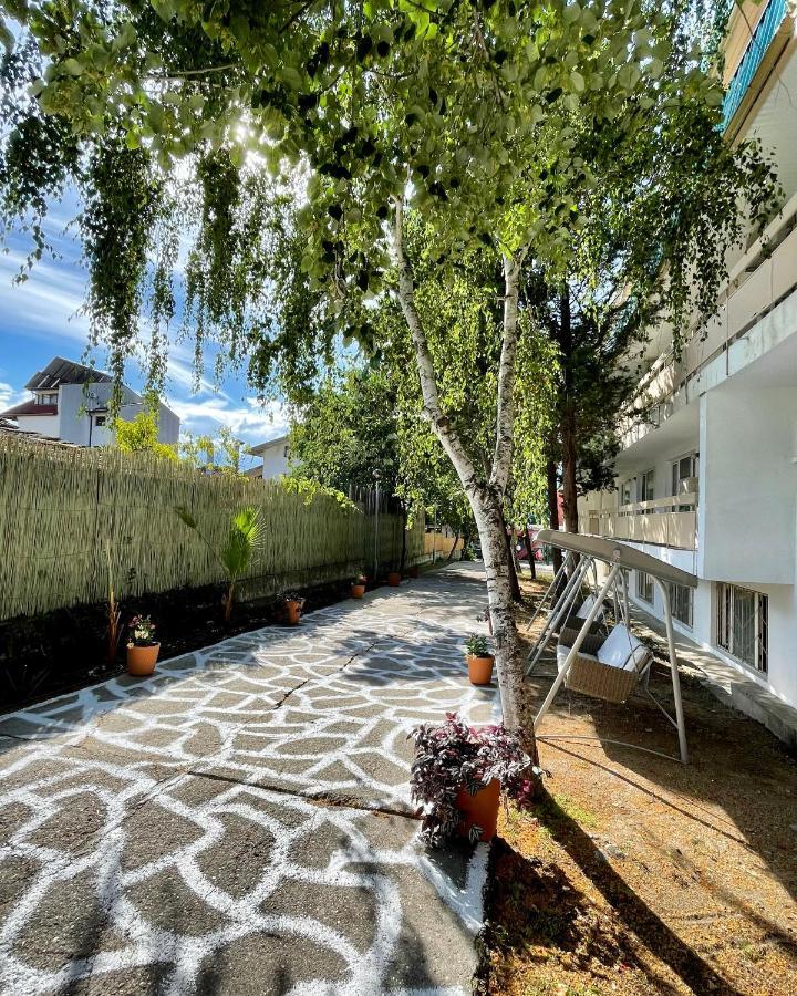 Hotel Amadina Garden Lozenets Esterno foto
