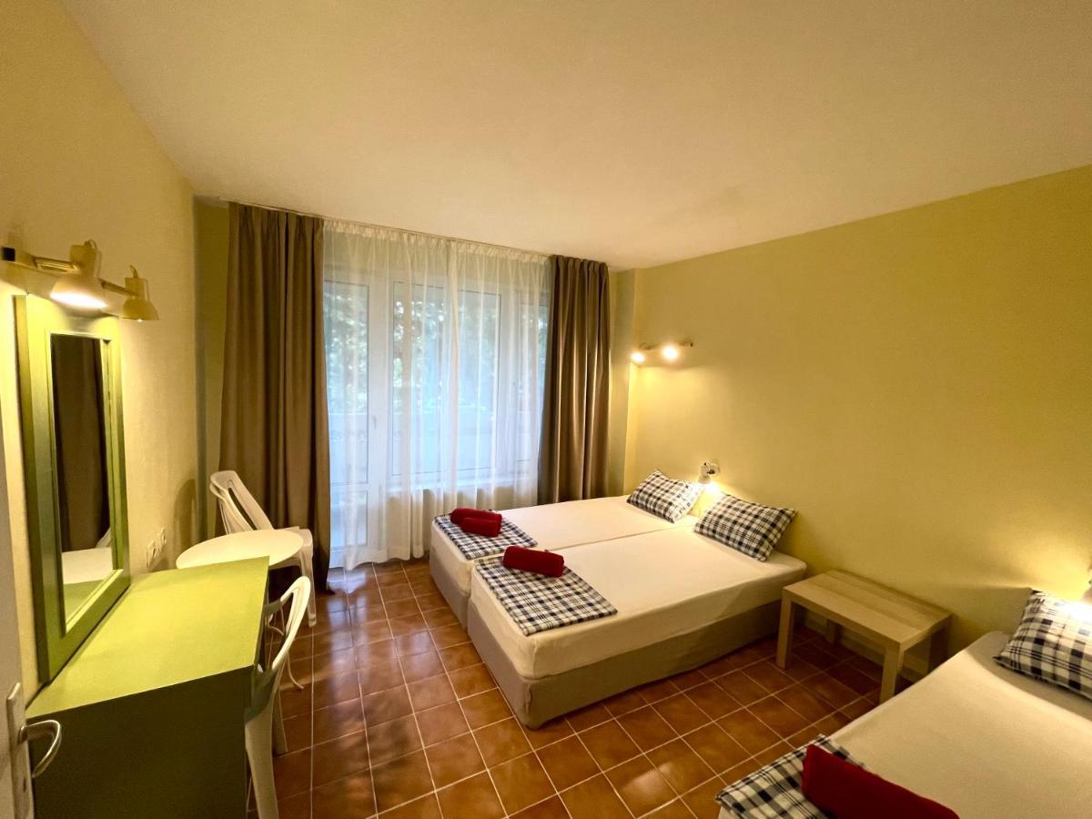 Hotel Amadina Garden Lozenets Esterno foto